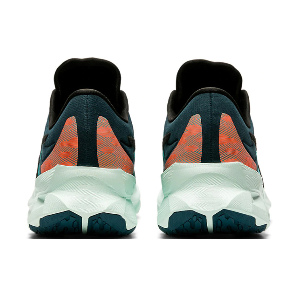 Asics Novablast 1