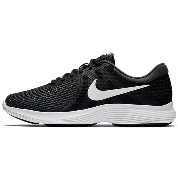 Nike REVOLUTION 4