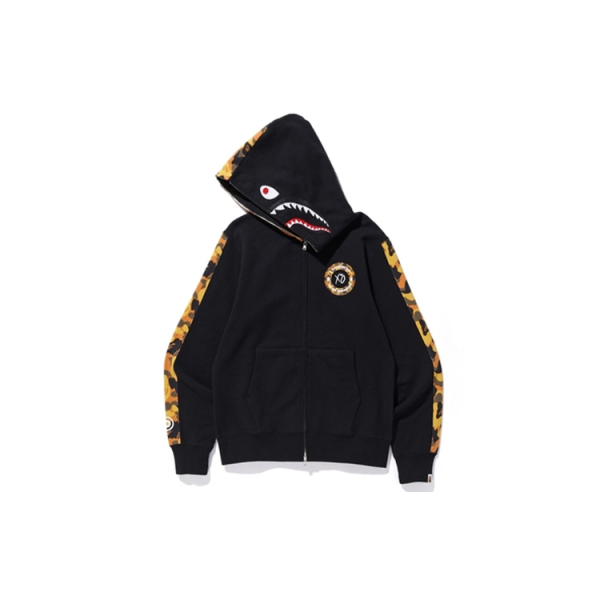 A BATHING APE BAPE x XO Camo Shark Pullover Hoodie