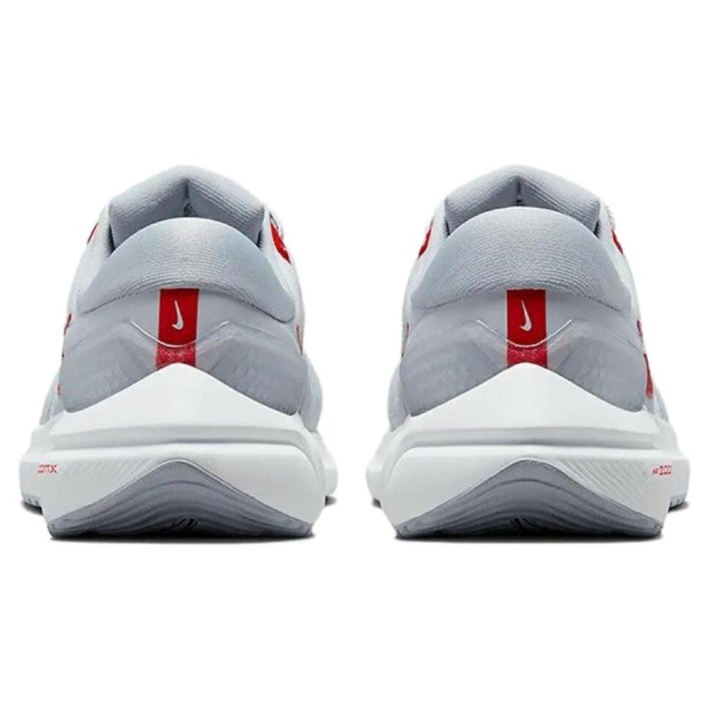 Nike Air Zoom Vomero 16