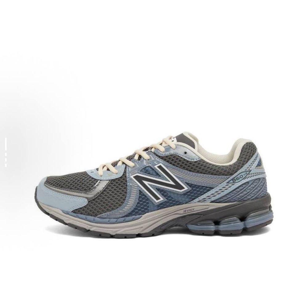 New Balance NB 860