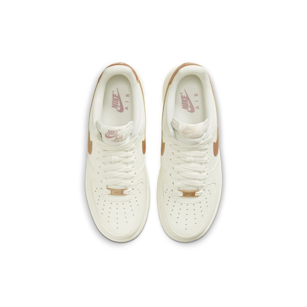 Nike Air Force 1 '07