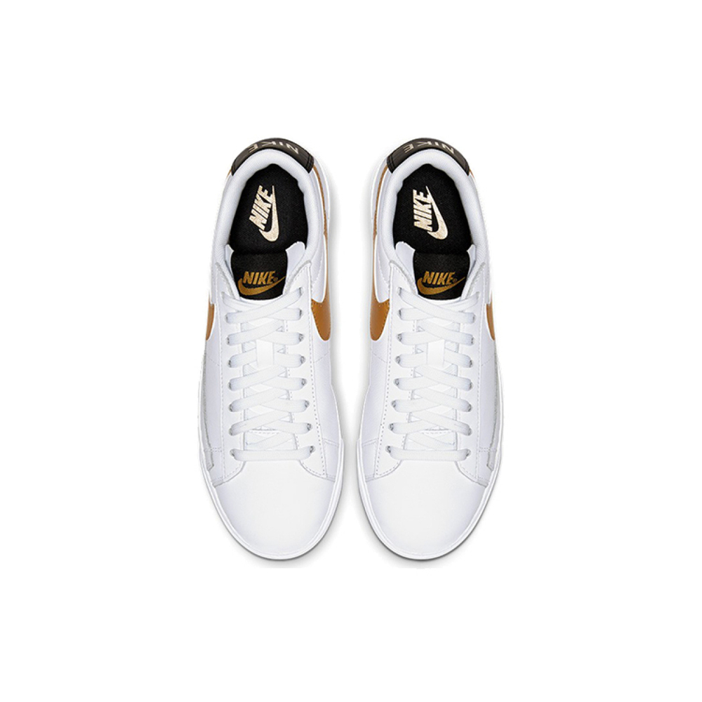Nike Blazer LE