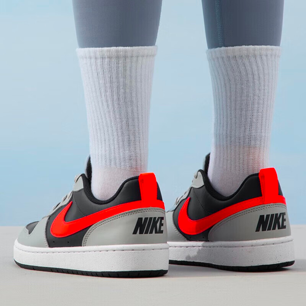 Nike Court Borough Low RECRAFT