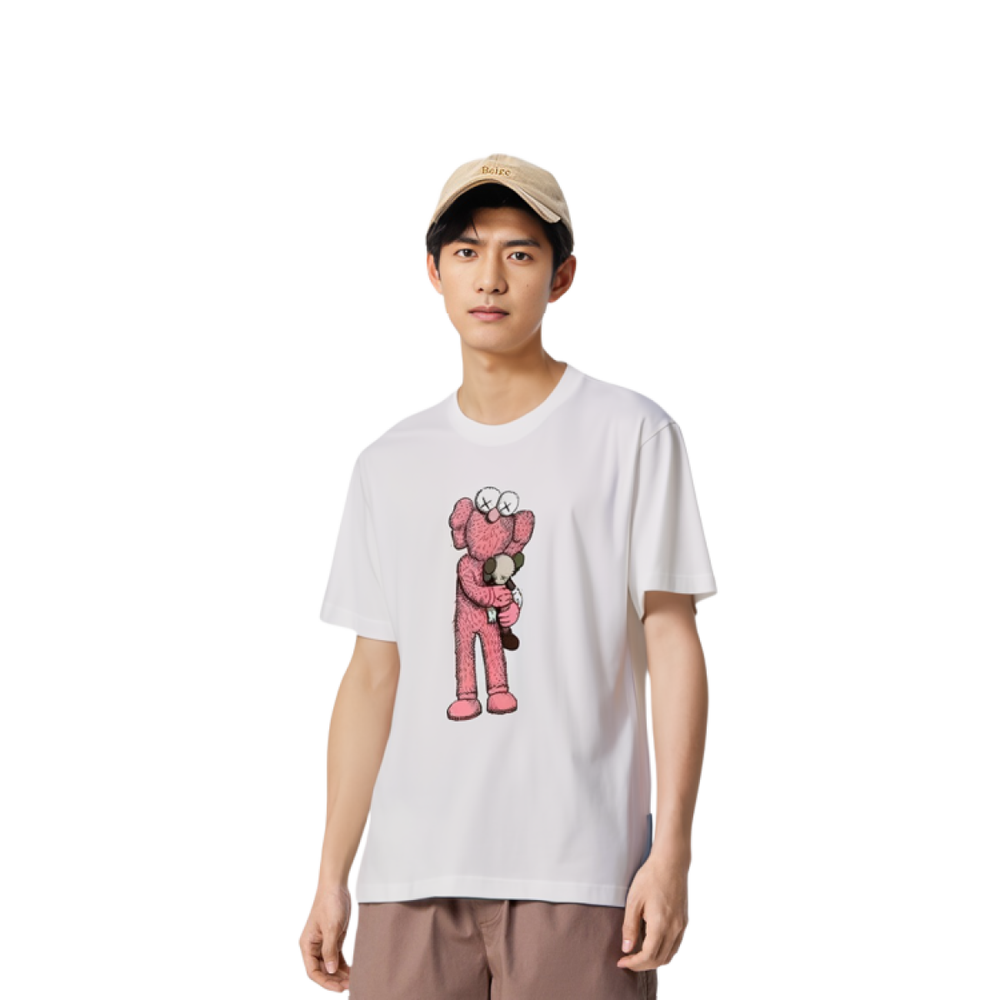 UNIQLO x KAWS T