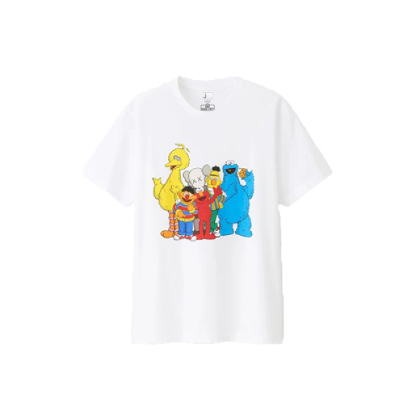 UNIQLO x kaws T