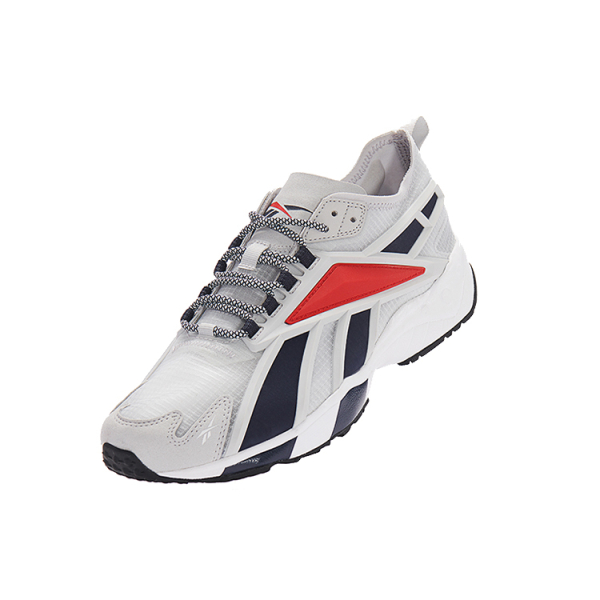 Reebok Intv20