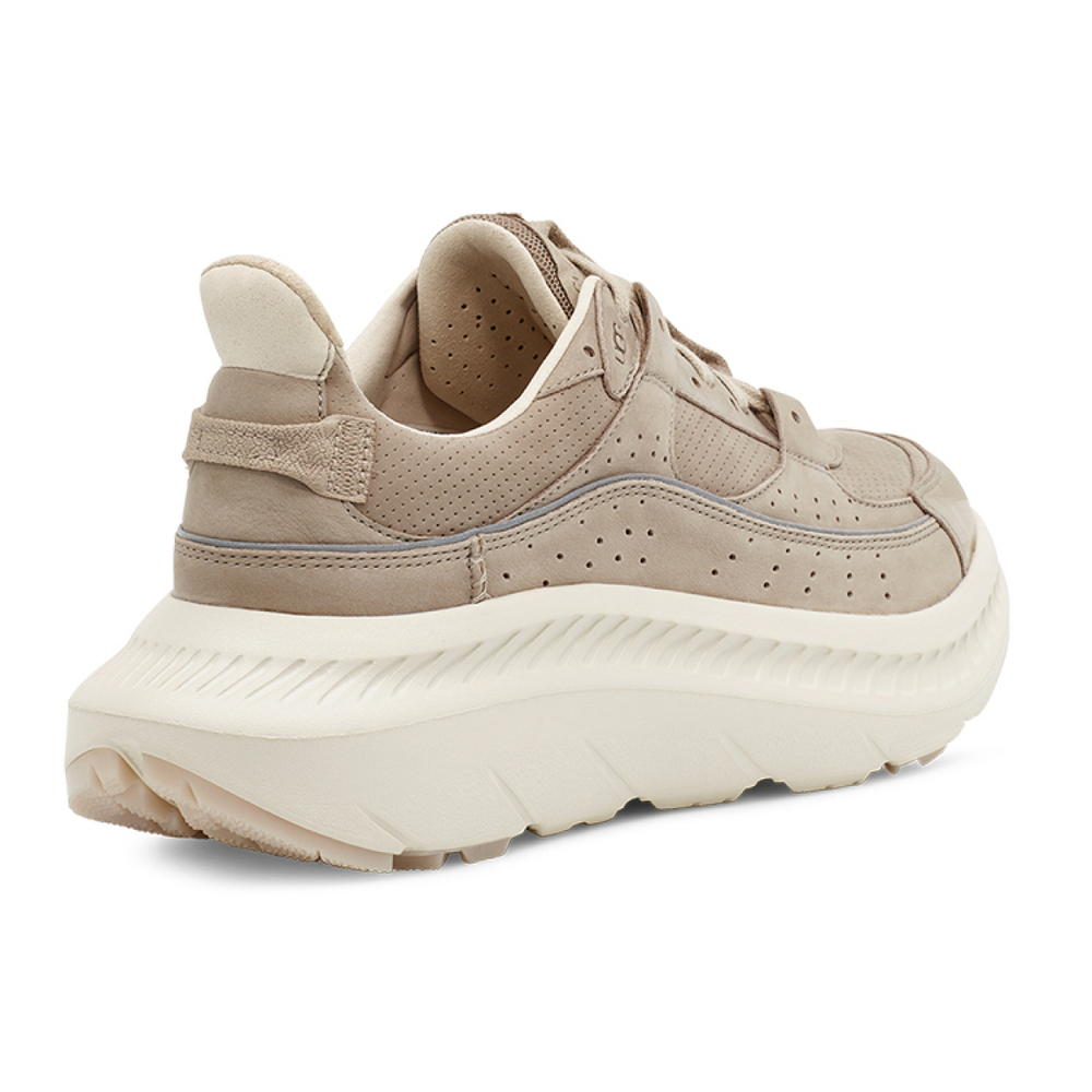 UGG CA805 V2