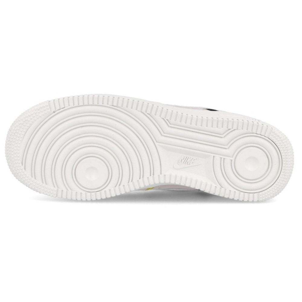 Nike Air Force 1 07 LX