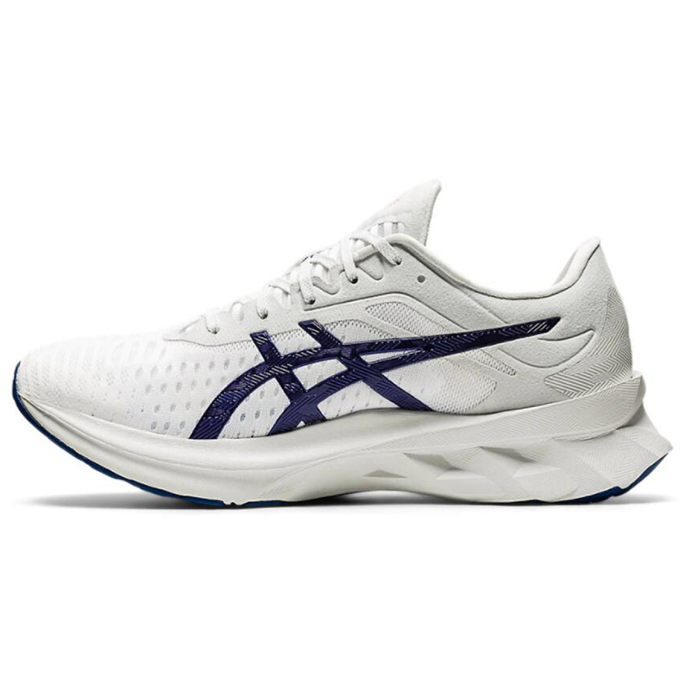 Asics Novablast 1