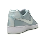 Nike Court Royale