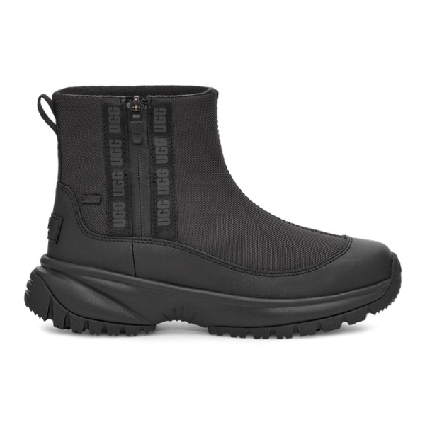 UGG Yose Zip