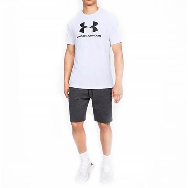 Under Armour sportstyle T