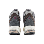 New Balance NB 2002R