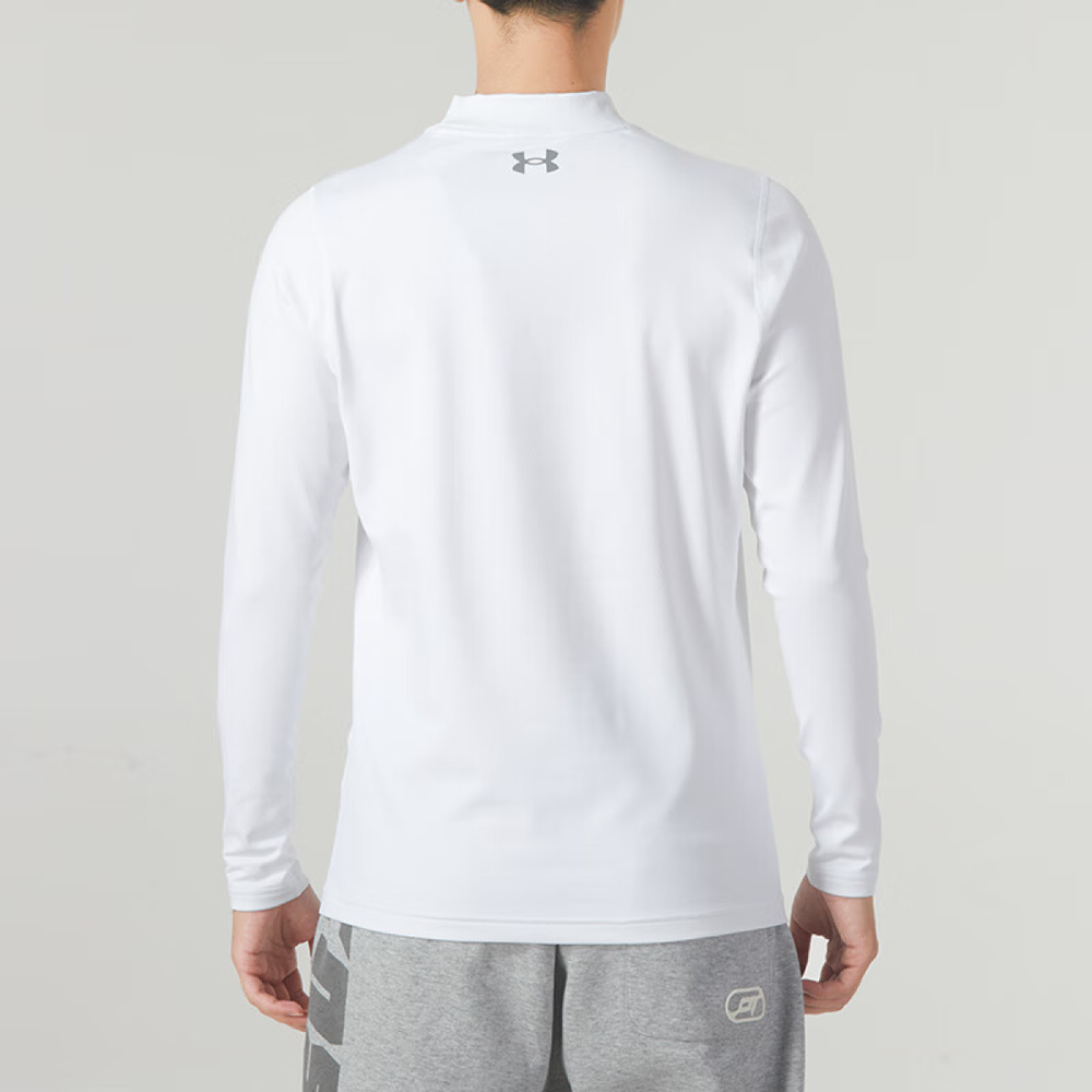 Under Armour T