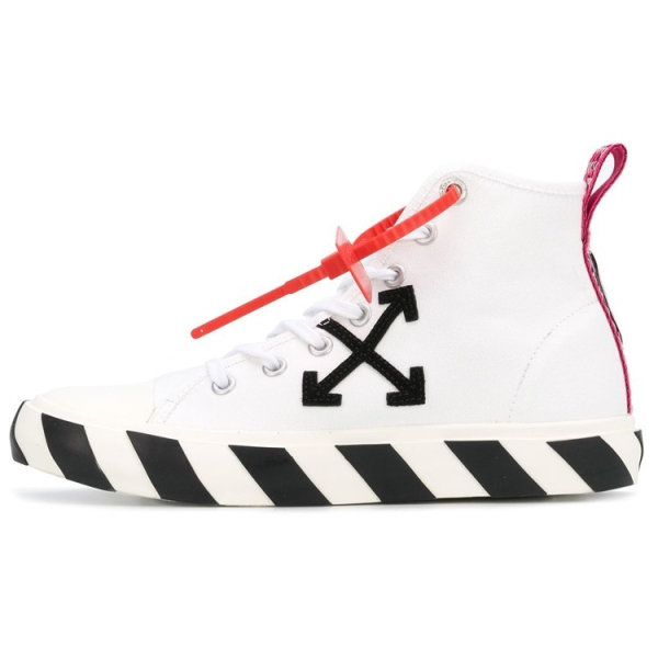 OFF-WHITE Top Sneaker