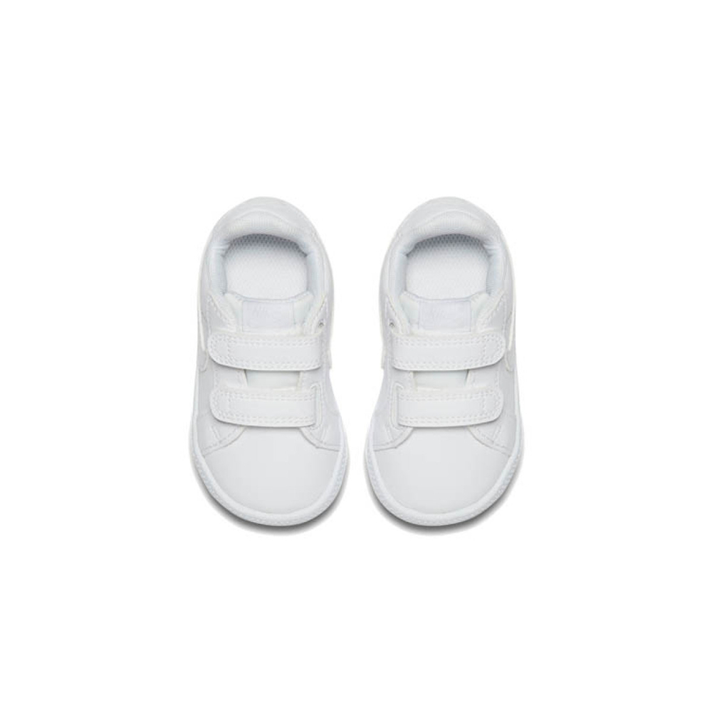 Nike Court Royale