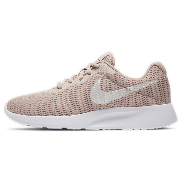 Nike Tanjun