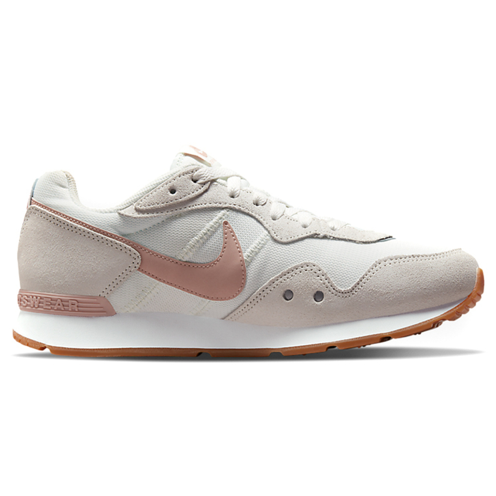 Nike Venture Runner wide