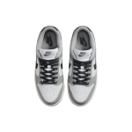 Nike Dunk "Light Smoke Grey"