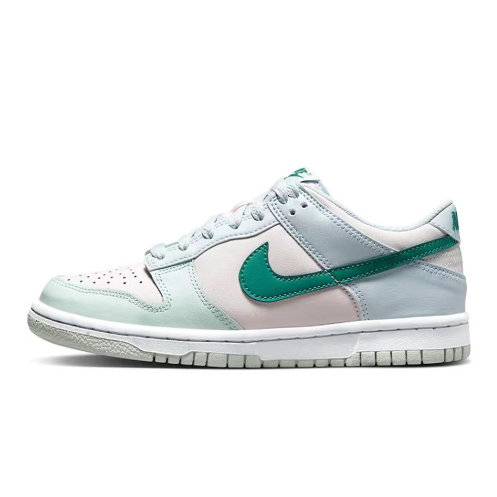 【 】 Nike Dunk Low 811
