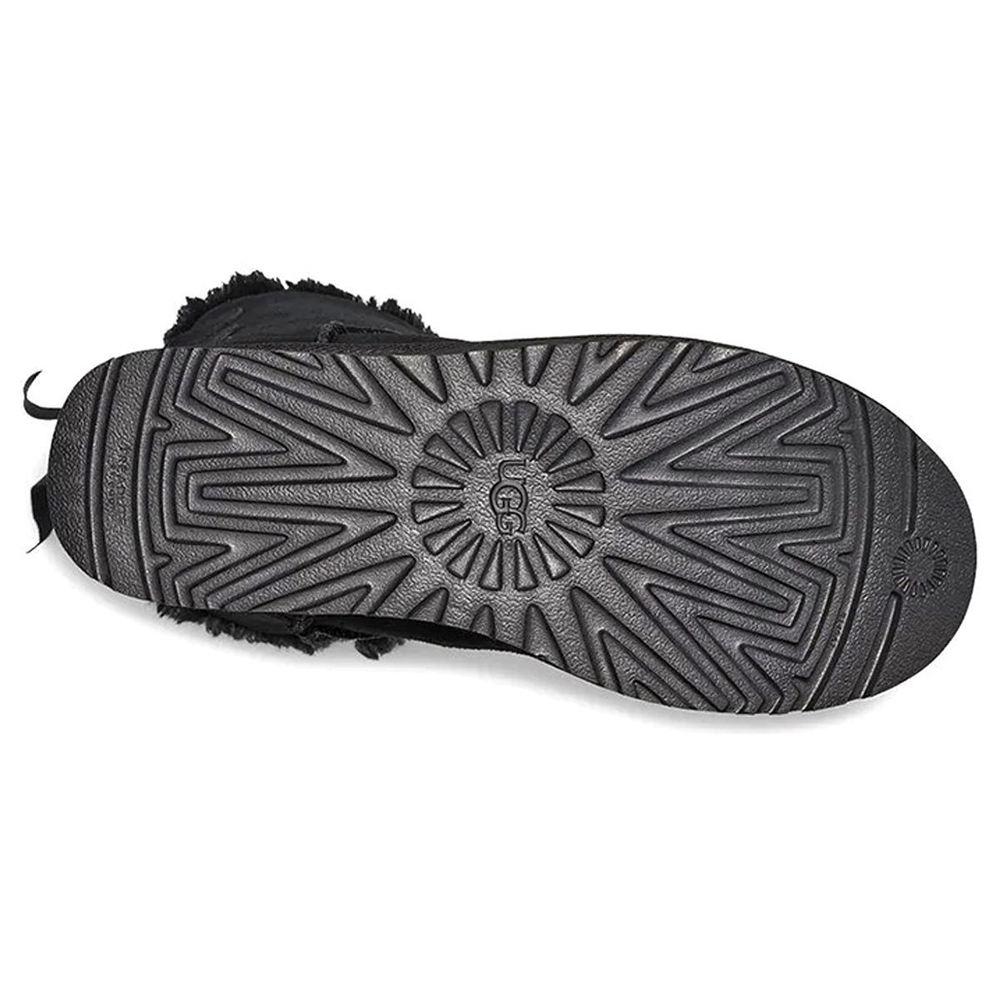UGG Short Bow Stiefel