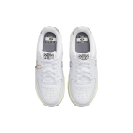Nike Air Force 1 LV8 3