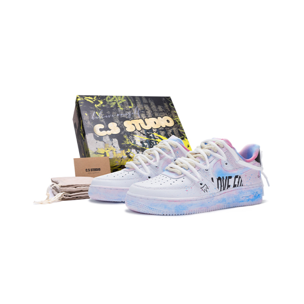 【 】 Nike Air Force 1 Low 07 CS