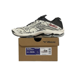 Mizuno Wave Lightning Z7