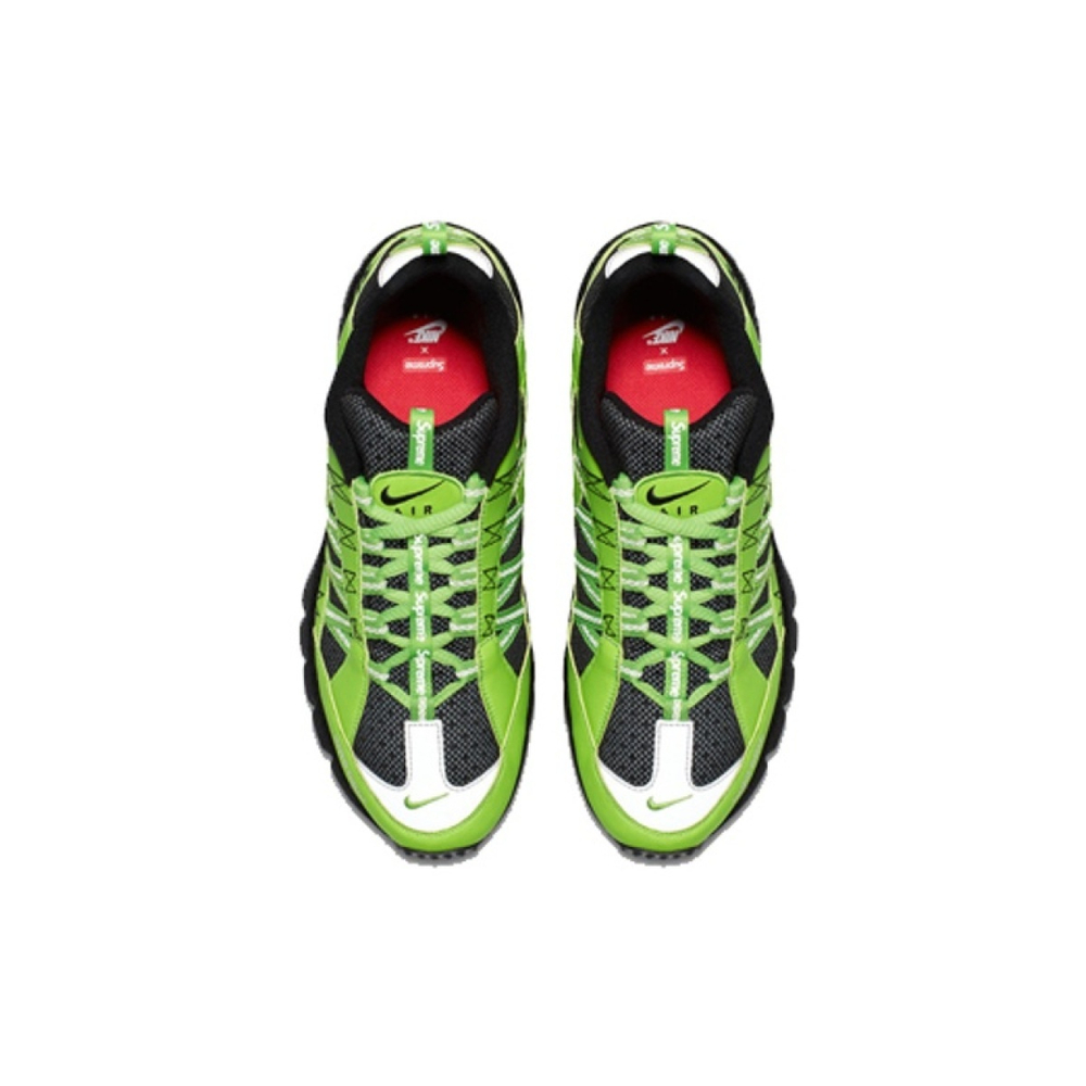 Supreme Nike Air Humara