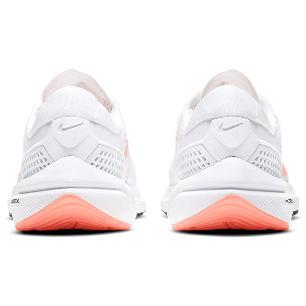 Nike Air Zoom Vomero 15