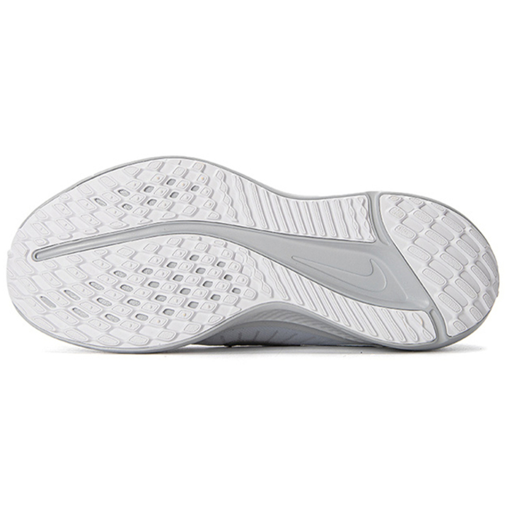 Nike Quest 5
