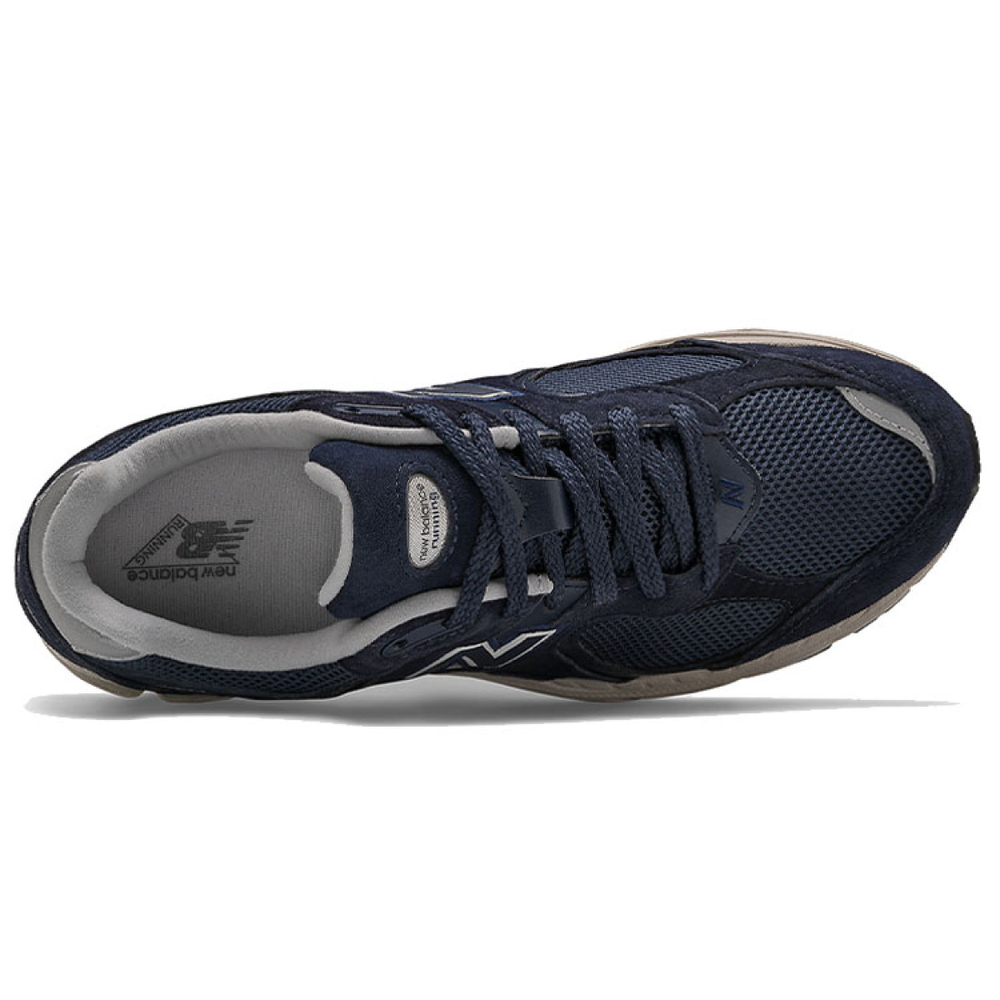 New Balance NB 2002R