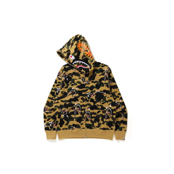 A BATHING APE