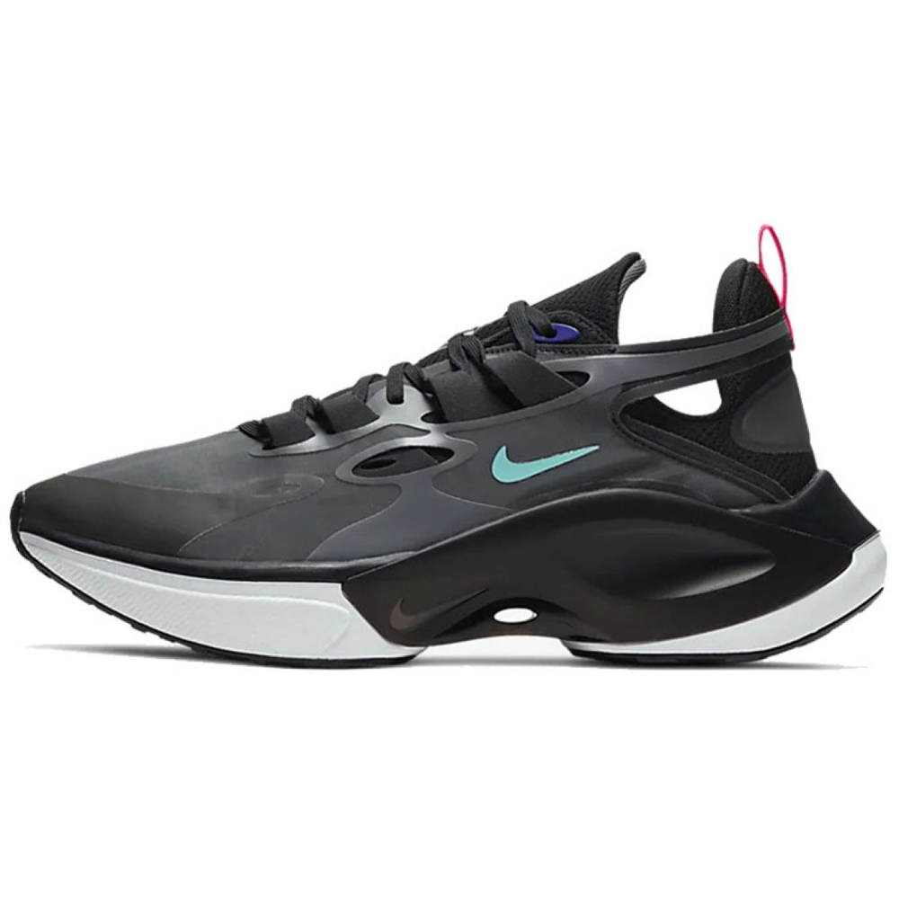 Nike D/MS/X