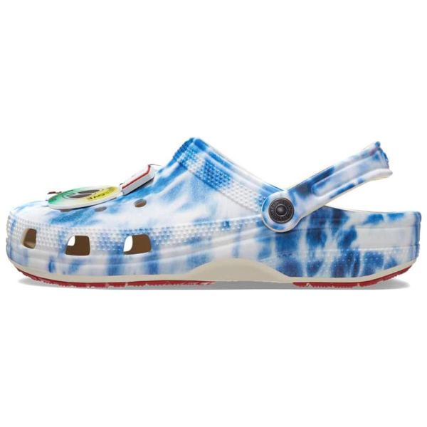 Levi's x Crocs Classic clog Stucco
