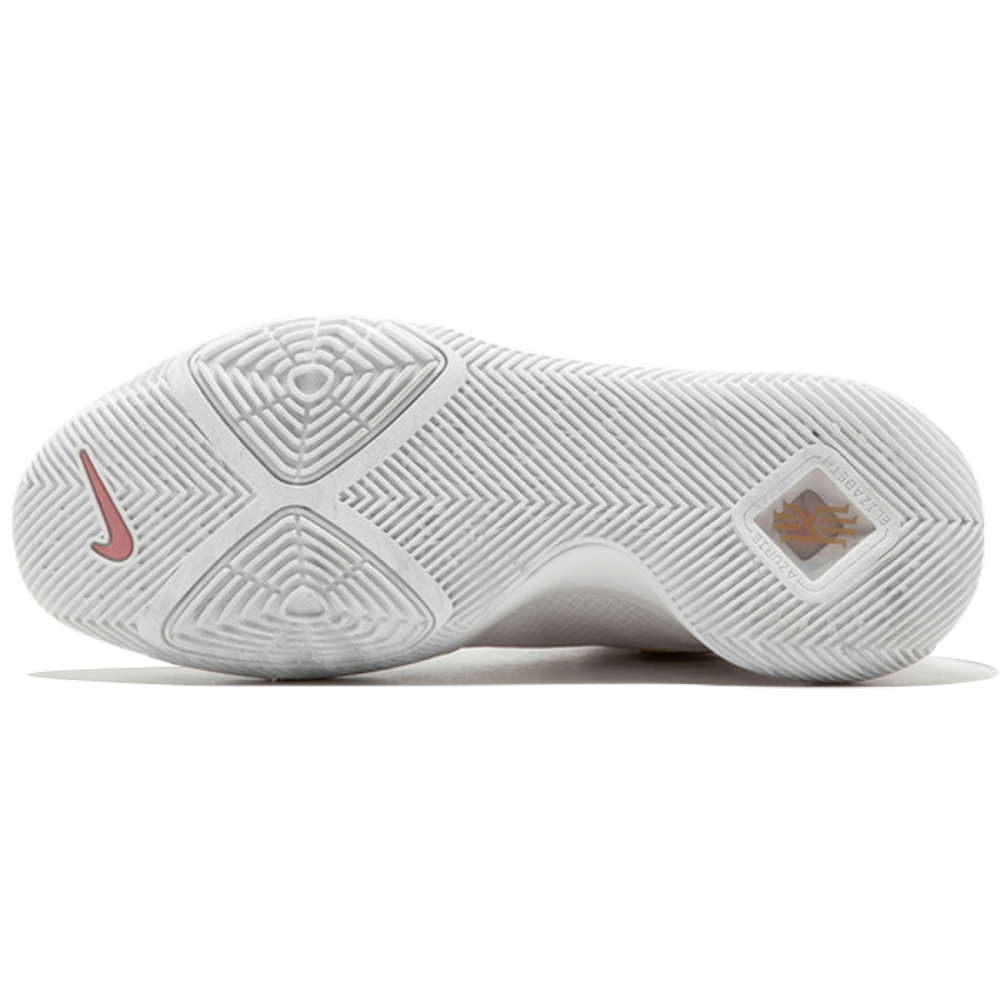 Nike Kyrie 3 Finals Gold