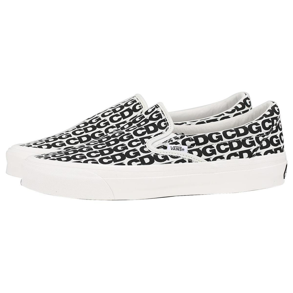 Comme Des Garcons x Vans slip-on