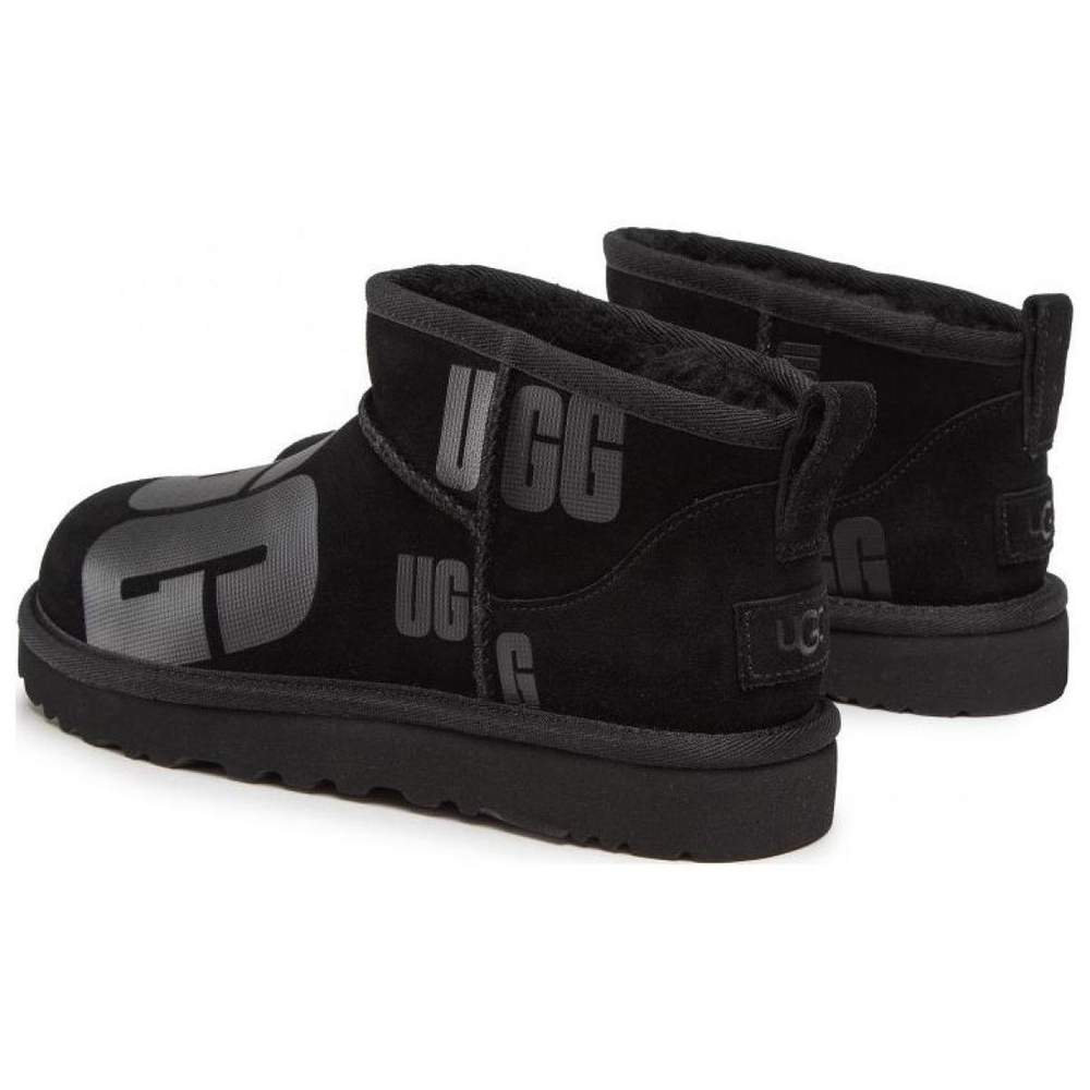 UGG