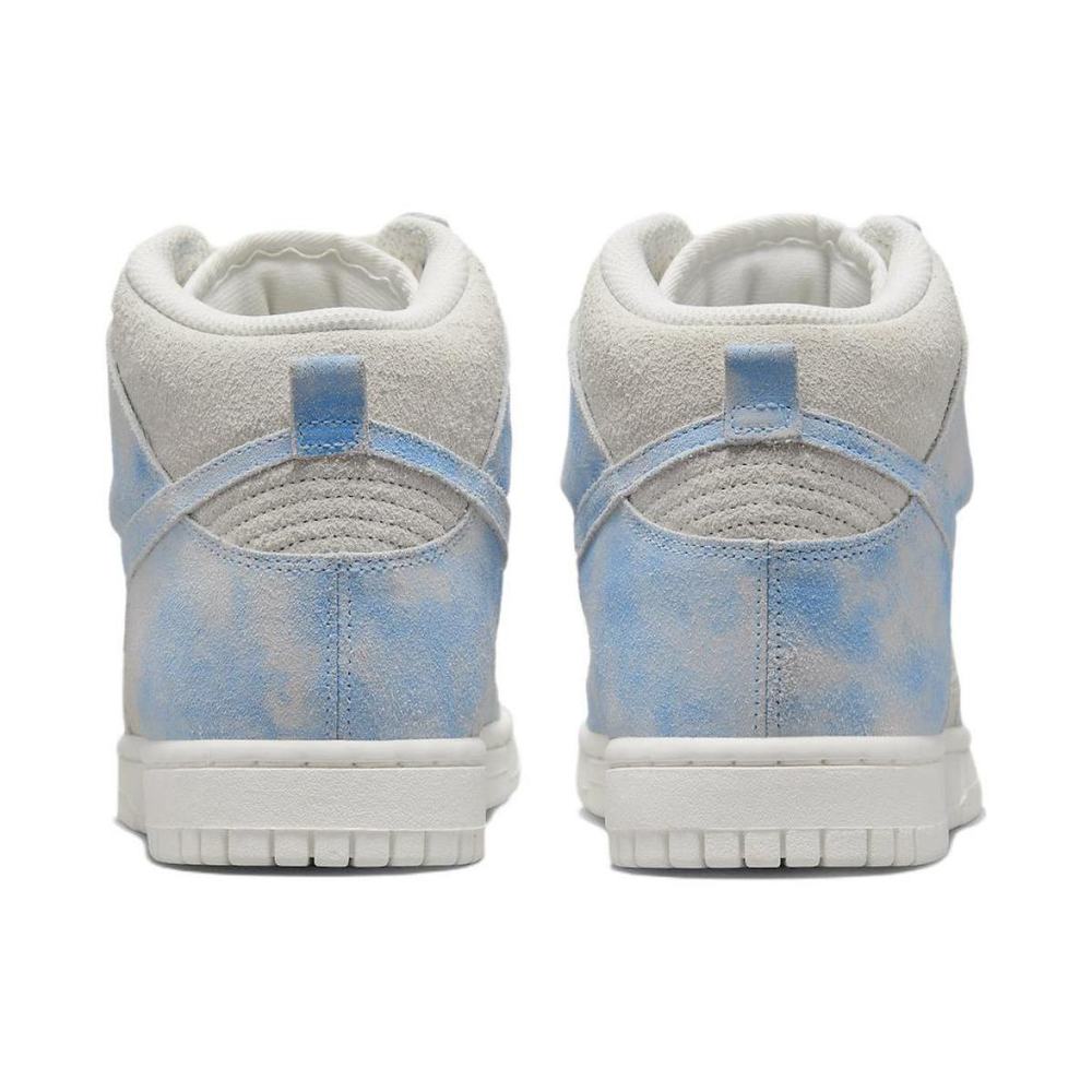 Nike Dunk High “CLOUDS”