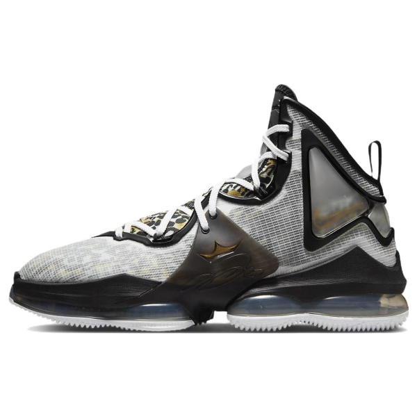 Nike Lebron 19