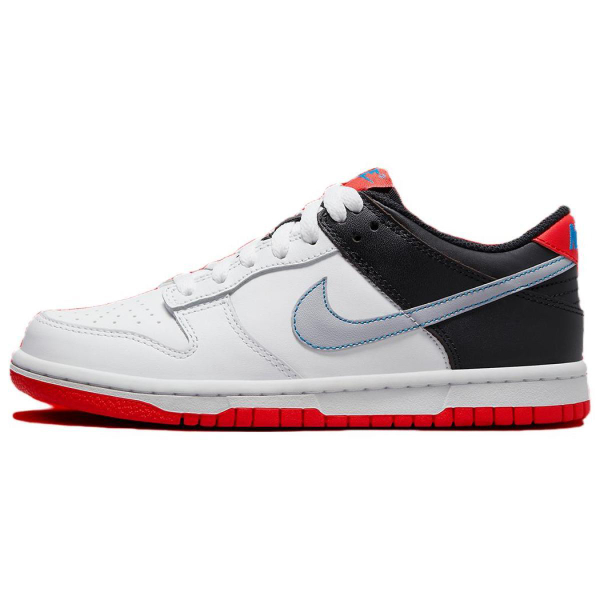 Nike Dunk "Spider-Man"