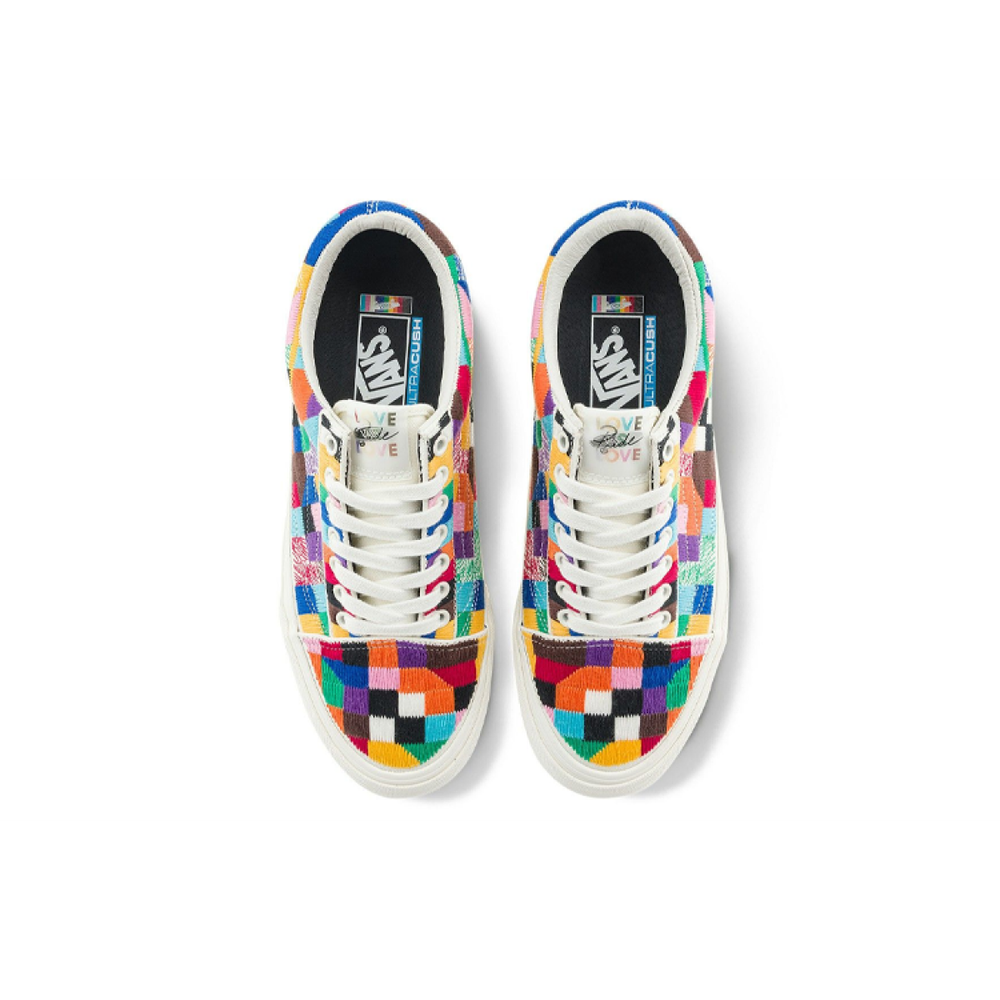 Vans Old Skool LX "Love Wins"