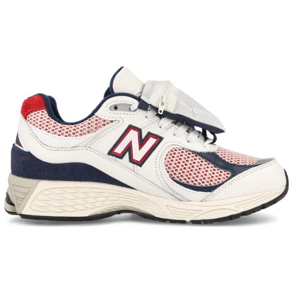 New Balance NB 2002R