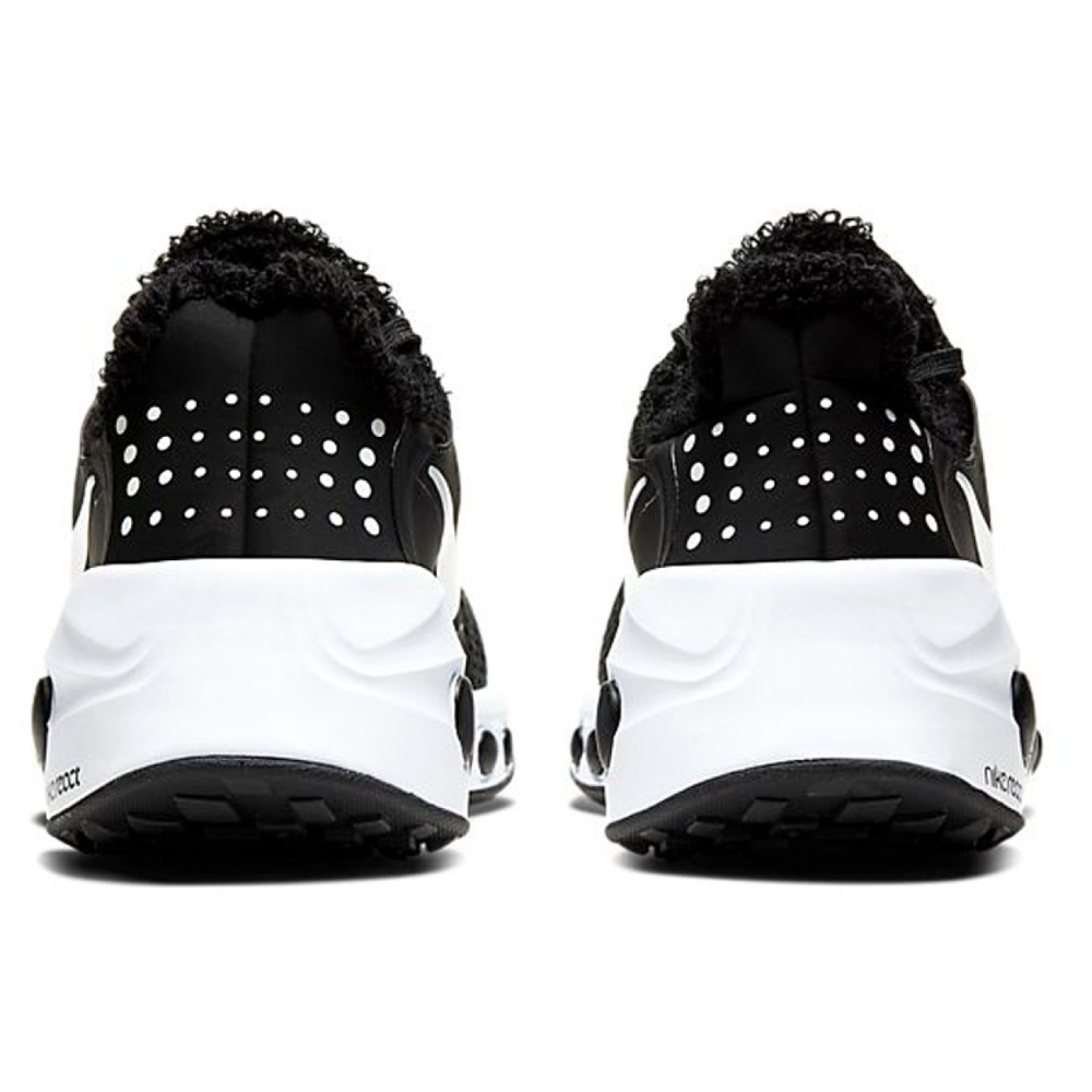 Nike CruzrOne