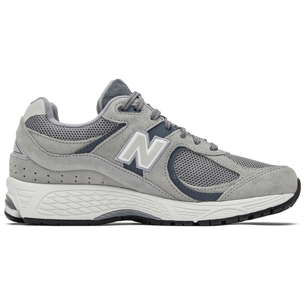 New Balance NB 2002R