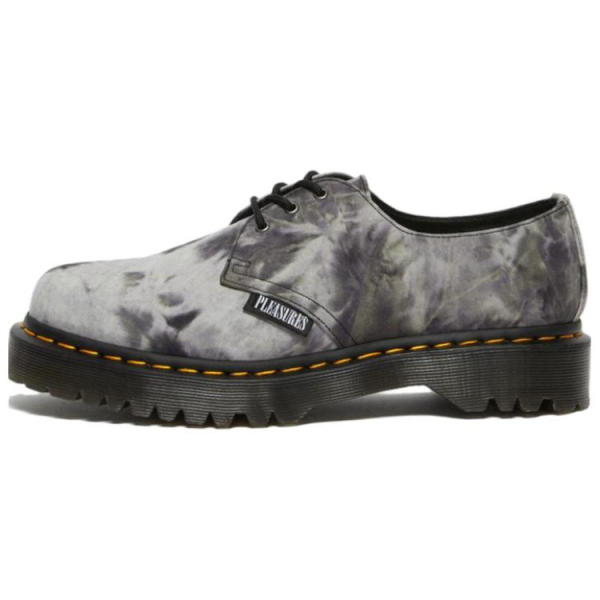 PLEASURES x Dr.Martens 1461
