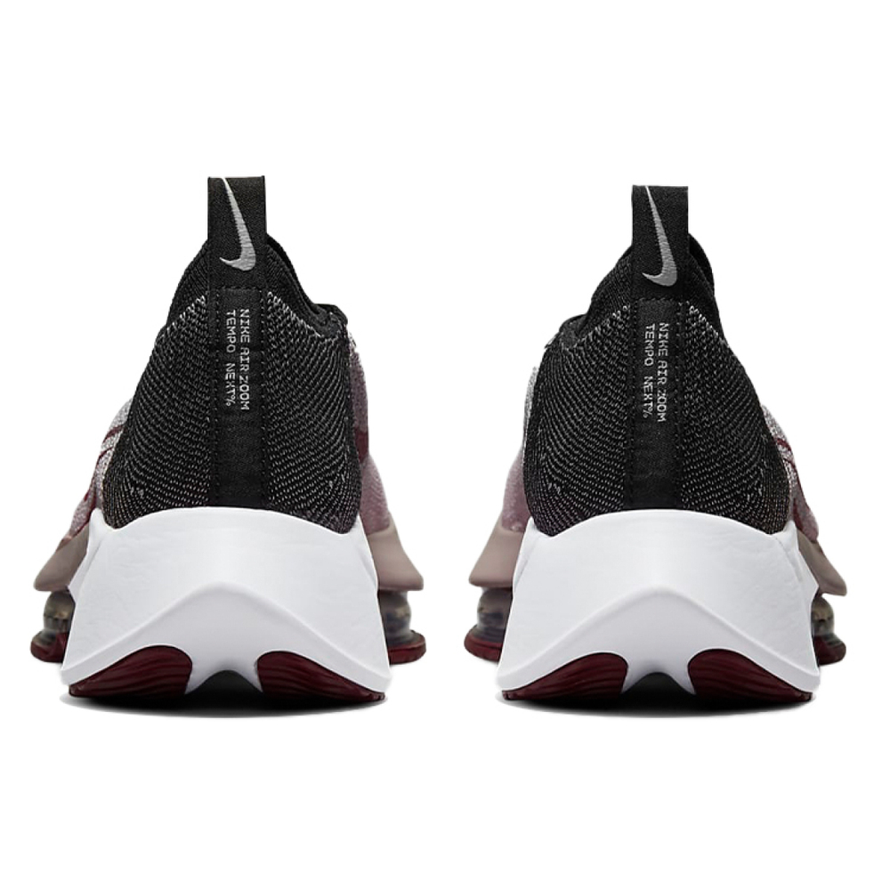 Nike Air Zoom Tempo Next%