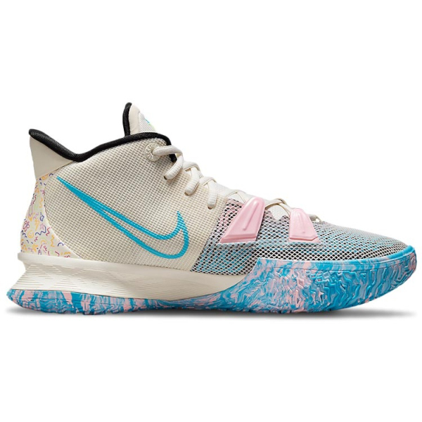 Nike Kyrie 7