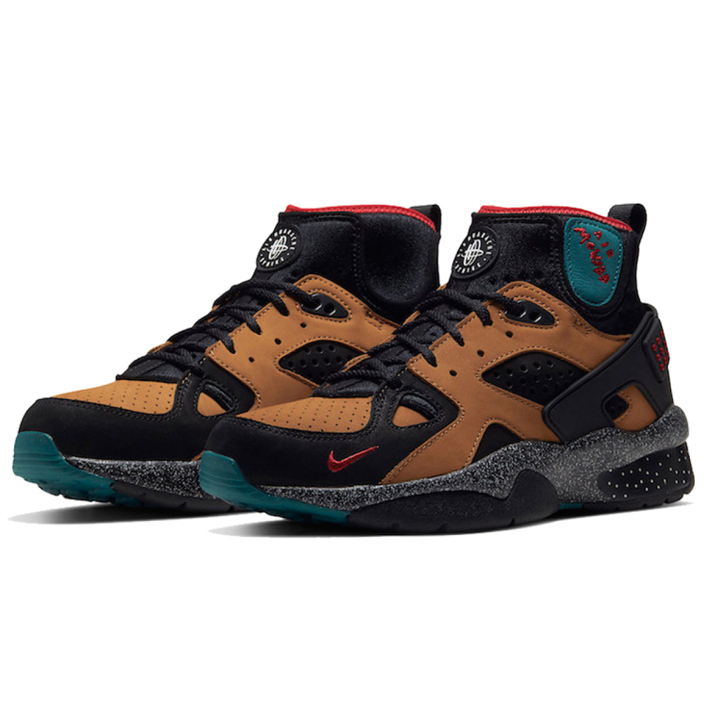 Olivia Kim Nike Air Mowabb